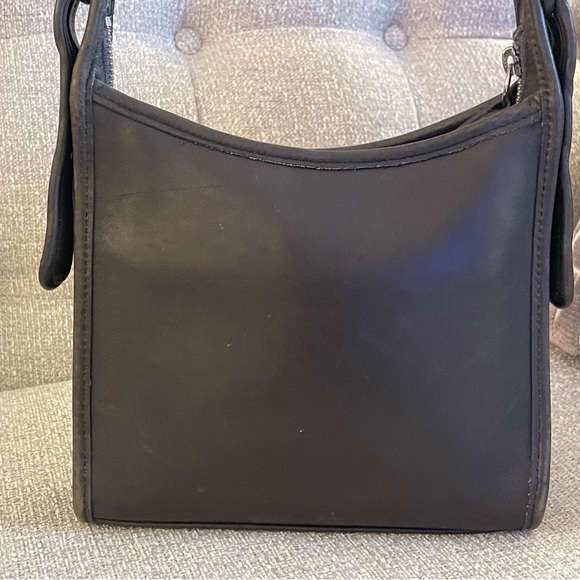 Coach Crossbody - Picture 5 of 15